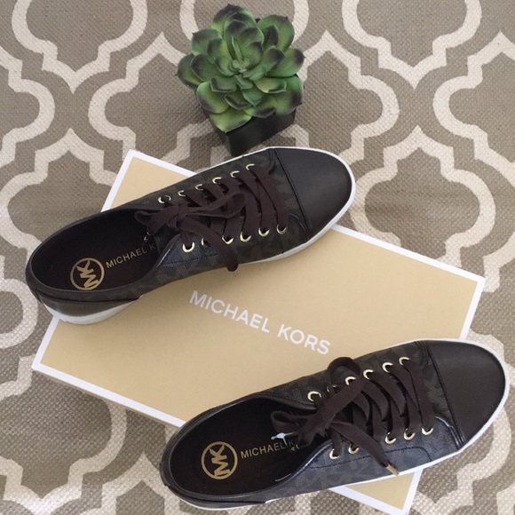 Michael Kors Shoes - Michael Kors, NWT and box, size 8 sneakers